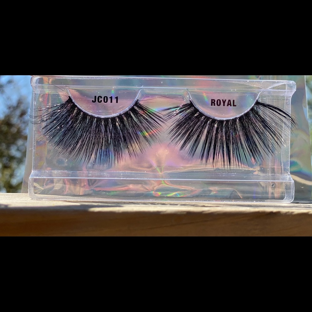 Lashes